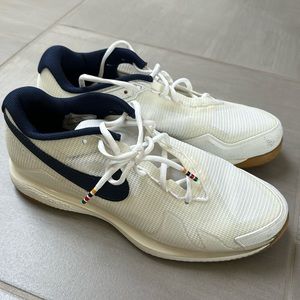 Nike Zoom Vapor Pro HC hard court summit white white Navy Blue Men’s 9.5
